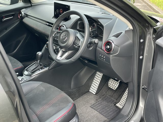 車両画像2