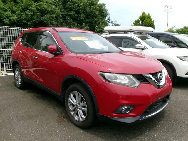 エクストレイル　４ＷＤ　２０Ｘエマージェンシーブレーキパッケージ