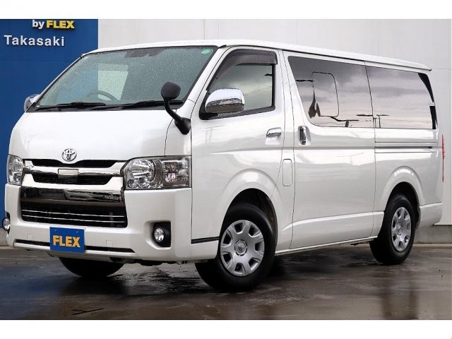 ハイエースバン　２ＷＤ　５Ｄ２．０スーパーＧＬダークプライム　ロ