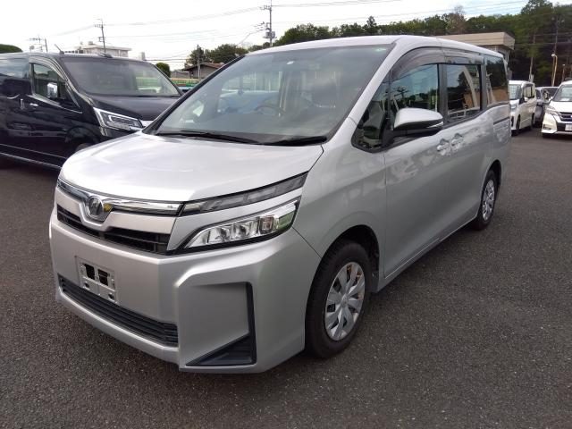 ヴォクシー　Ｘ
