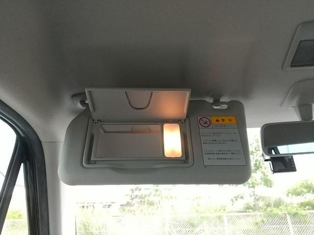 車両画像30