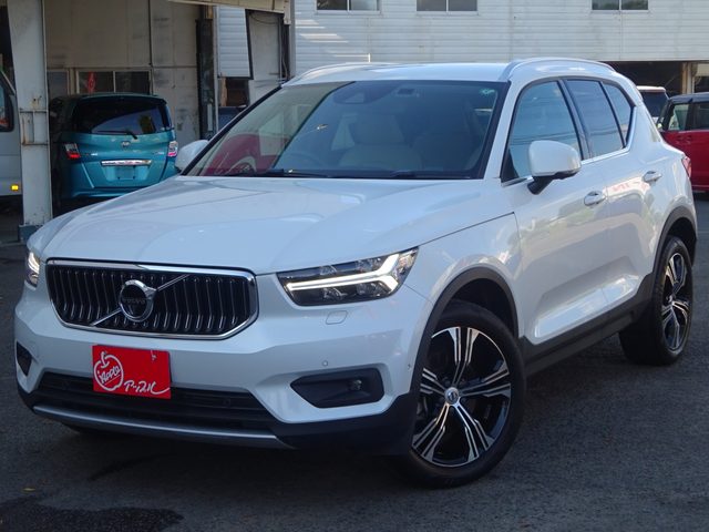 ＸＣ４０　Ｔ４　ＡＷＤ　インスクリプション