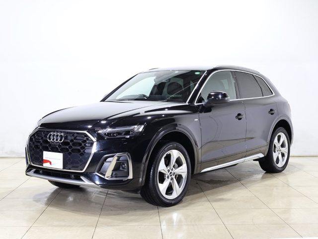 Ｑ５　４０　ＴＤＩ　クワトロ　Ｓライン
