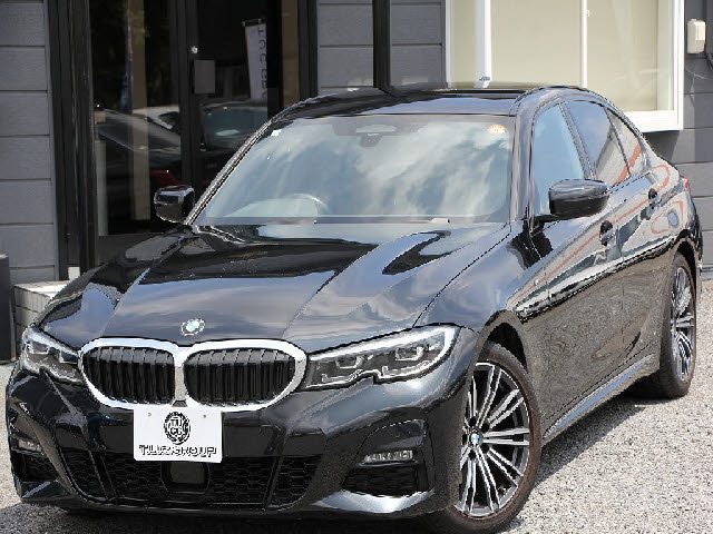 ３シリーズ　セダン　３２０ｉ　Ｍスポーツ