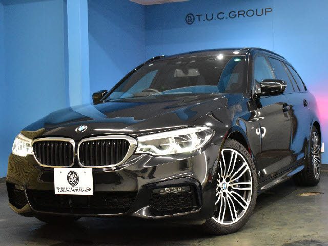 ５シリーズ　ツーリング　５３０ｉ　Ｍスポーツ