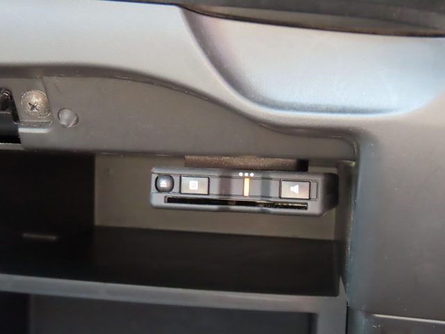 車両画像8