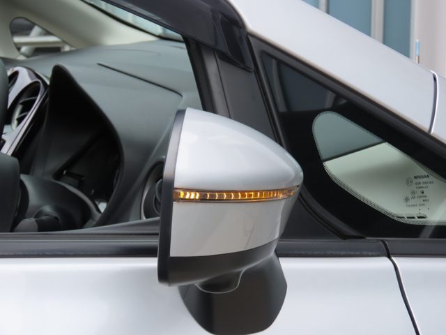 車両画像15