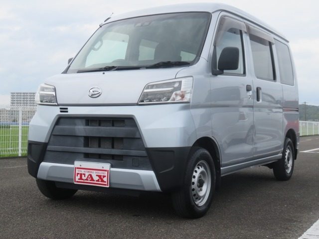 ハイゼットカーゴ　６６０　デラックス　ＳＡＩＩＩ　ハイルー