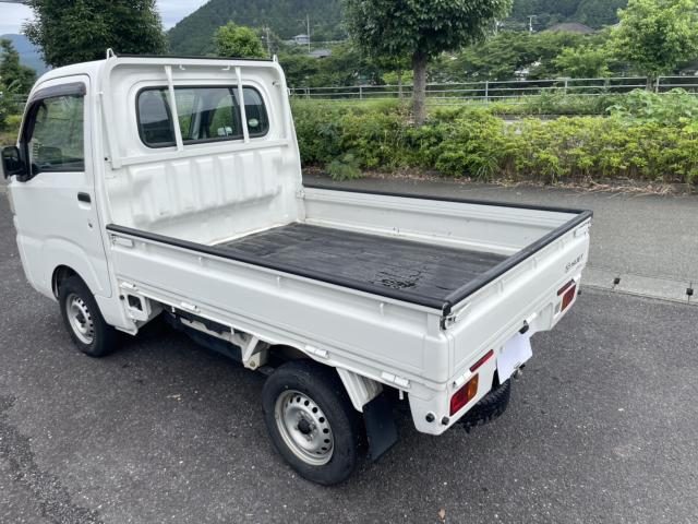 車両画像6