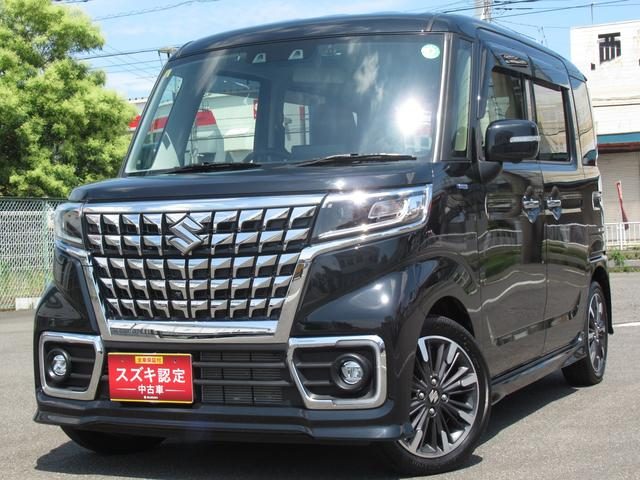 スペーシア　カスタム　４ＷＤ　カスタム　ＨＹＢＲＩＤ　ＸＳターボ　３型