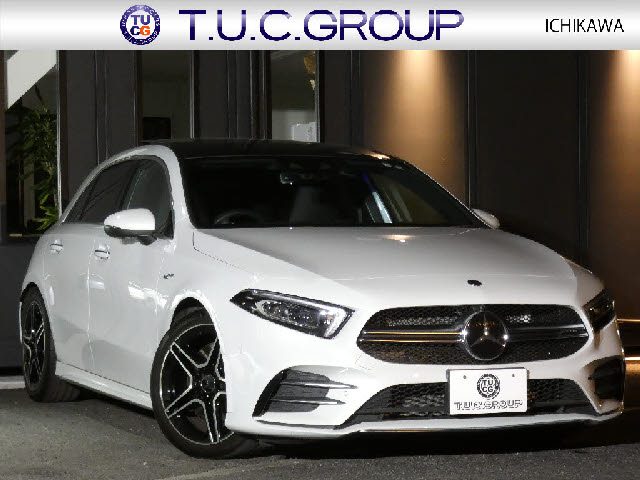 メルセデスＡＭＧ　Ａクラス　Ａ３５　４マチック