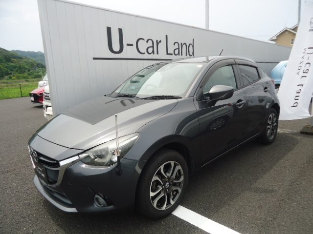 デミオ　４ＷＤ　ＸＤ　ツーリング