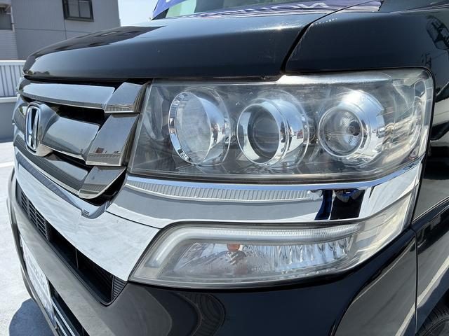 車両画像12