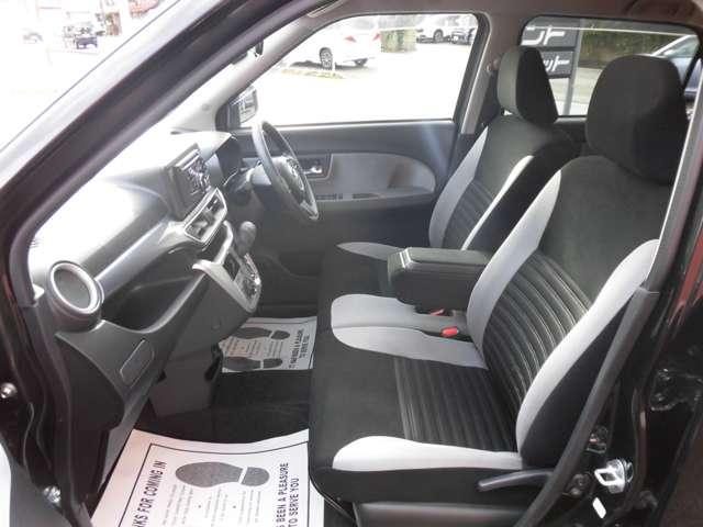 車両画像24