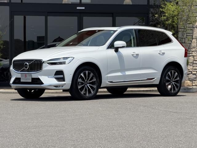 ＸＣ６０　アルティメット　Ｂ５　ＡＷＤ