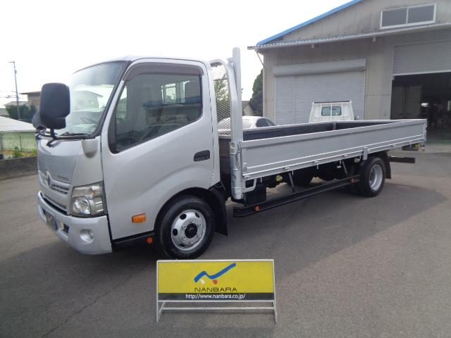 トヨエース　平ボディ　２．８５ｔ　ワイド超ロング