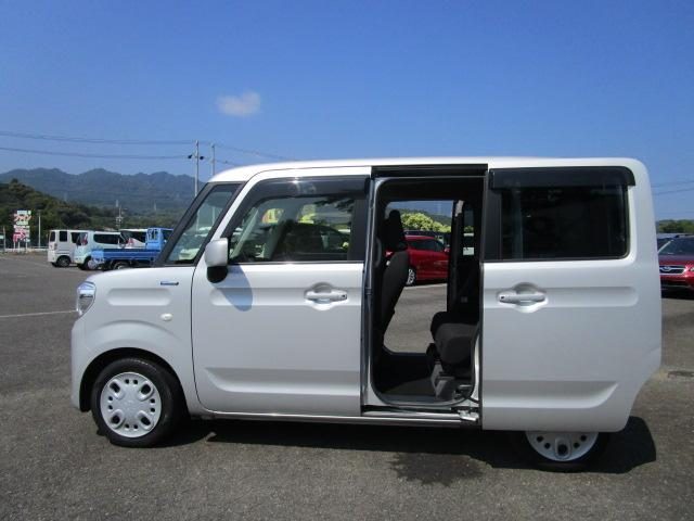 車両画像16
