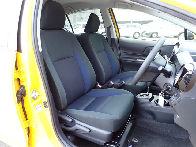 車両画像14