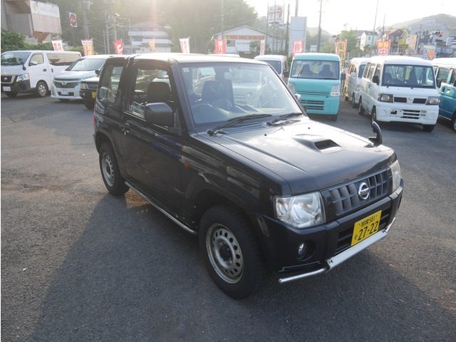 キックス　４ＷＤ　ＲＳ