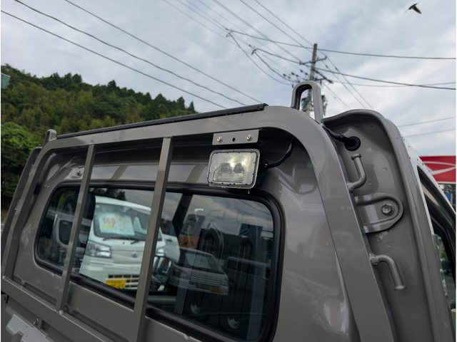 車両画像10