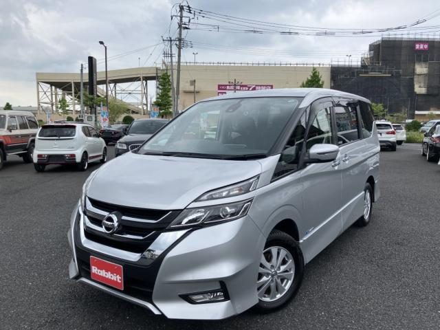 セレナ　Ｓハイブリッド　４ＷＤ　ハイウェイスター　Ｖセレクション