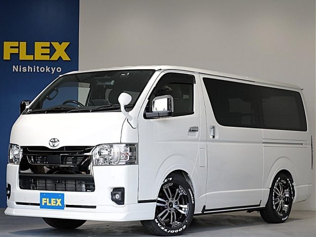 ハイエースバン　２ＷＤ　５Ｄ２．８ＤＴスーパーＧＬダークプライム