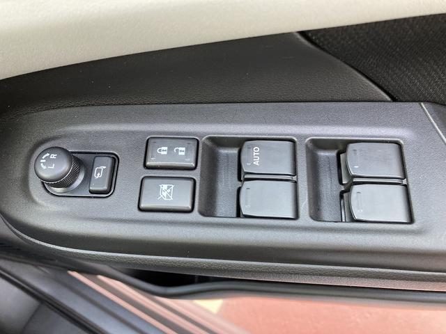 車両画像16