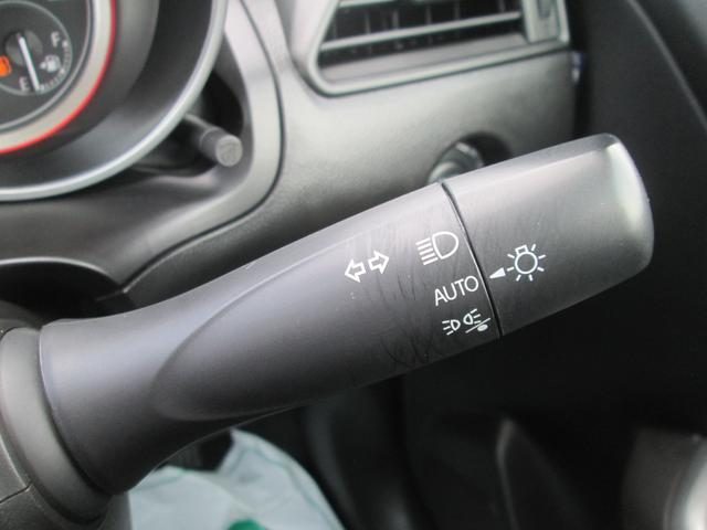車両画像16