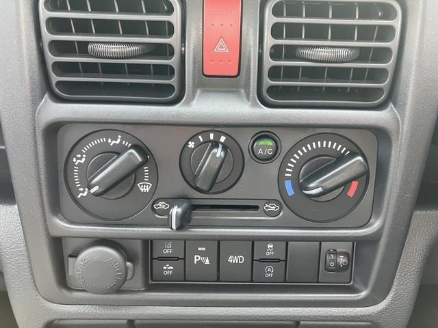車両画像18