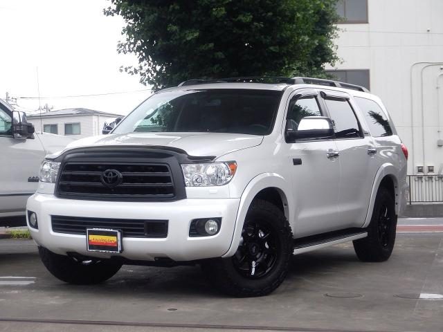 セコイヤ　４ＷＤ　プラチナ