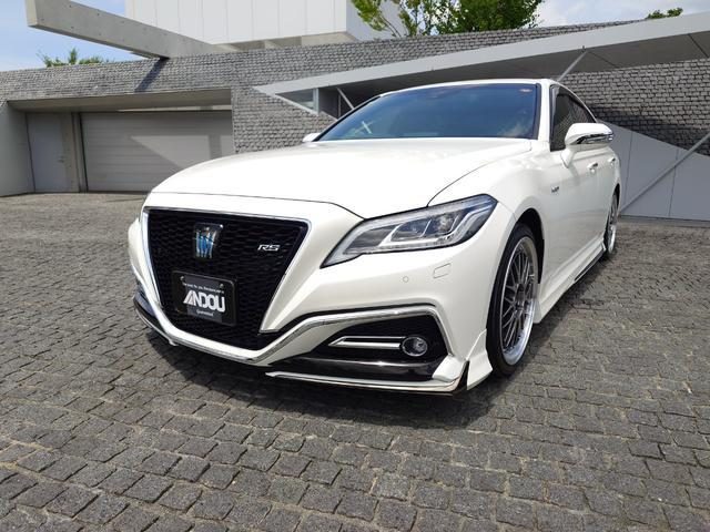クラウン　セダン　ハイブリッド　ＲＳアドバンス