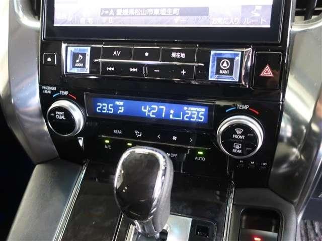 車両画像16