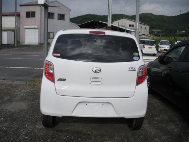 車両画像11