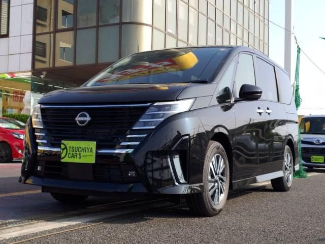 セレナ　ハイウェイスターＶ