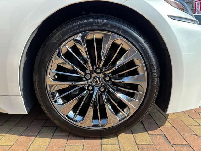 車両画像4