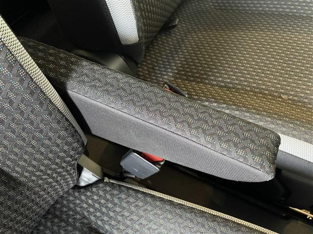 車両画像28
