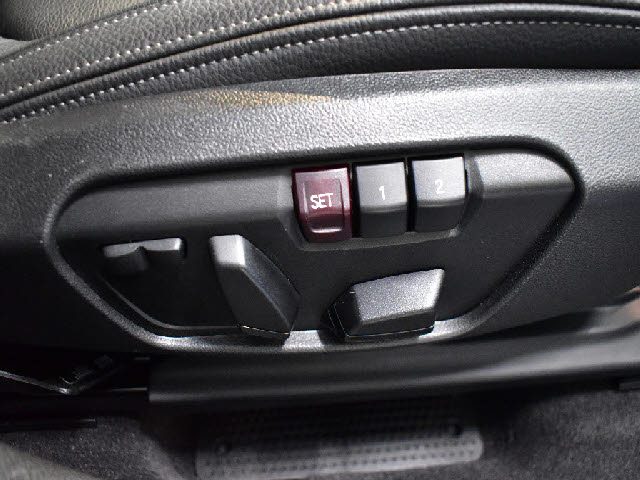 車両画像15