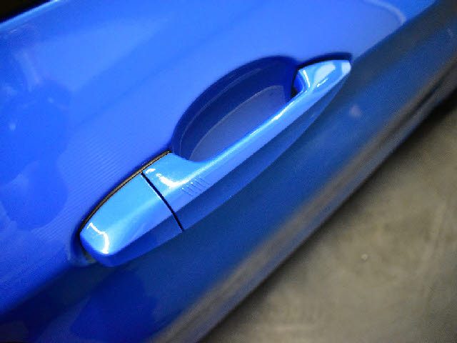 車両画像18
