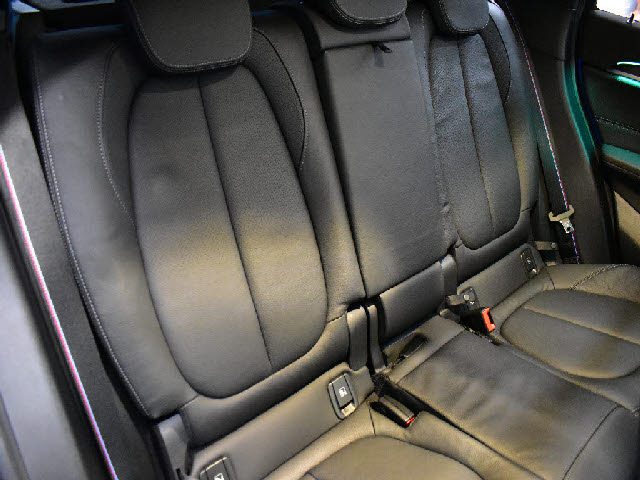 車両画像21