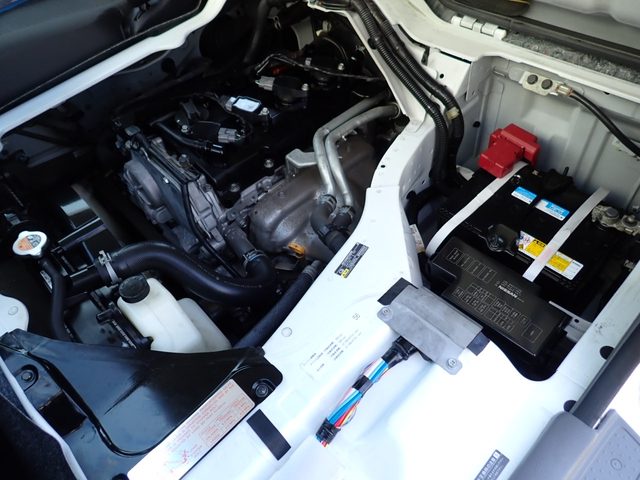 車両画像23