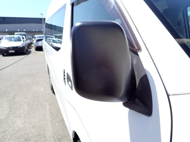 車両画像25