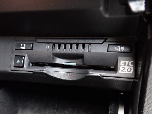 車両画像13