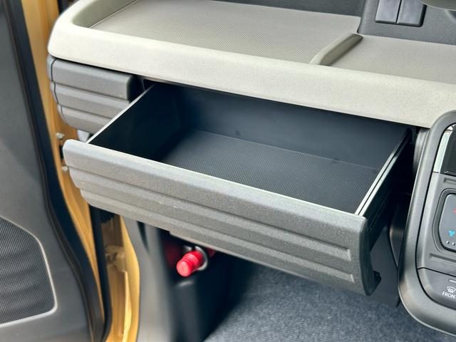 車両画像14