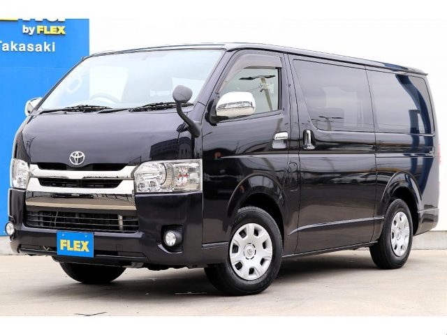 ハイエースバン　２ＷＤ　５Ｄ２．０スーパーＧＬダークプライムロン