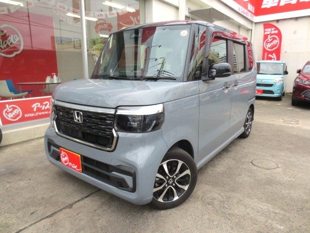 Ｎ　ＢＯＸ　カスタム　コーディネートスタイル　２トーン