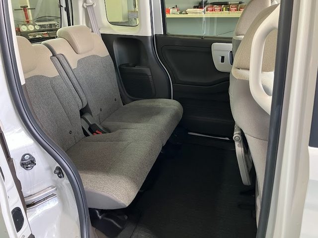 車両画像11