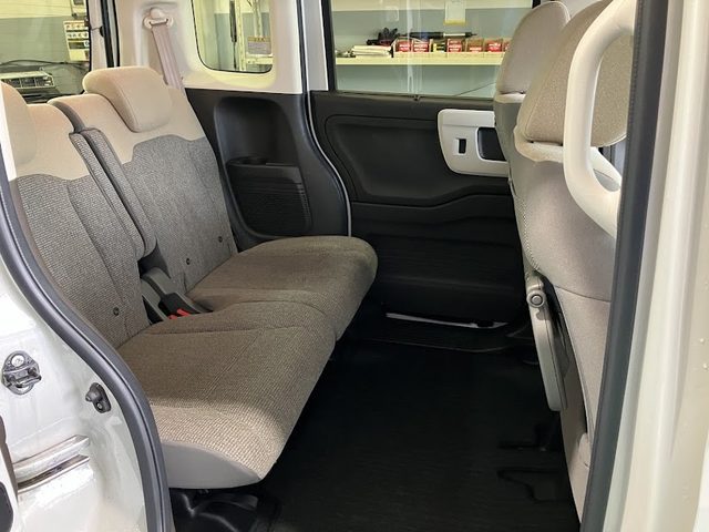 車両画像11