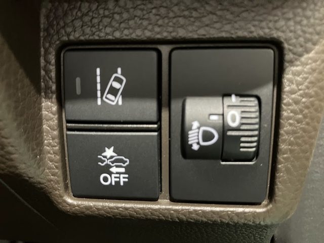 車両画像25