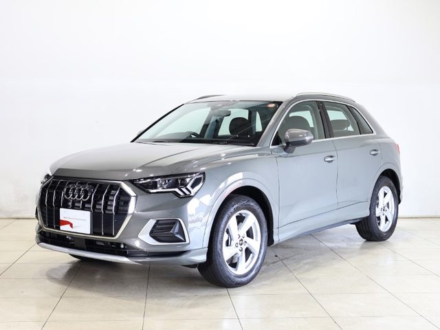 Ｑ３　４０　ＴＤＩ　クワトロ　アドバンスド