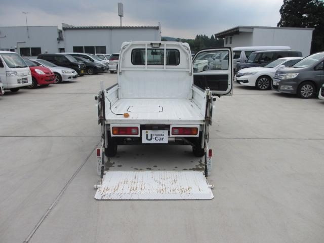 車両画像6